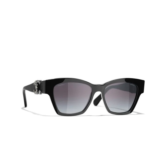 CHANEL Accessories - CHANEL Acetate Square CC Sunglasses